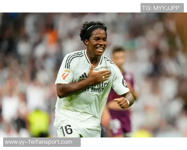 赫伊森以20岁223天的年龄成为西甲历史上最年轻进球后卫