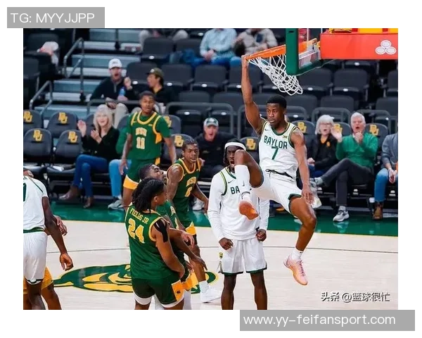 埃奇库姆盛赞马克西出色表现称其为真正的球队领袖与合作伙伴