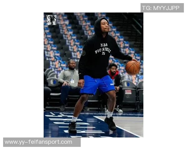 新赛季备战热潮来袭独行侠训练场上精彩瞬间回顾 新赛季备战热潮来袭独行侠训练场上精彩瞬间回顾