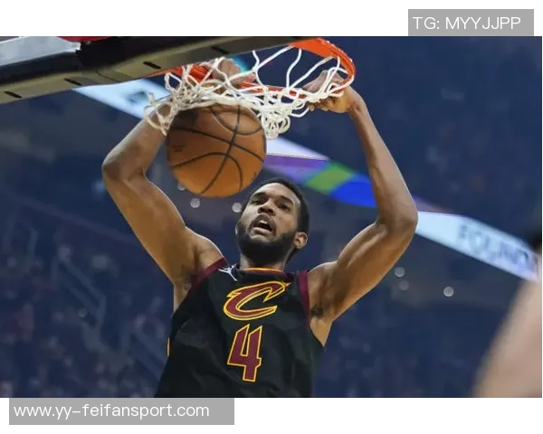 费尔顿：莫布里应学习加内特的心态每晚都要展现出强硬的竞争精神